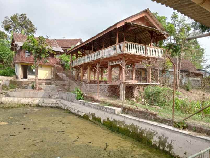 dijual ruko gudang kantor jl penataran garum