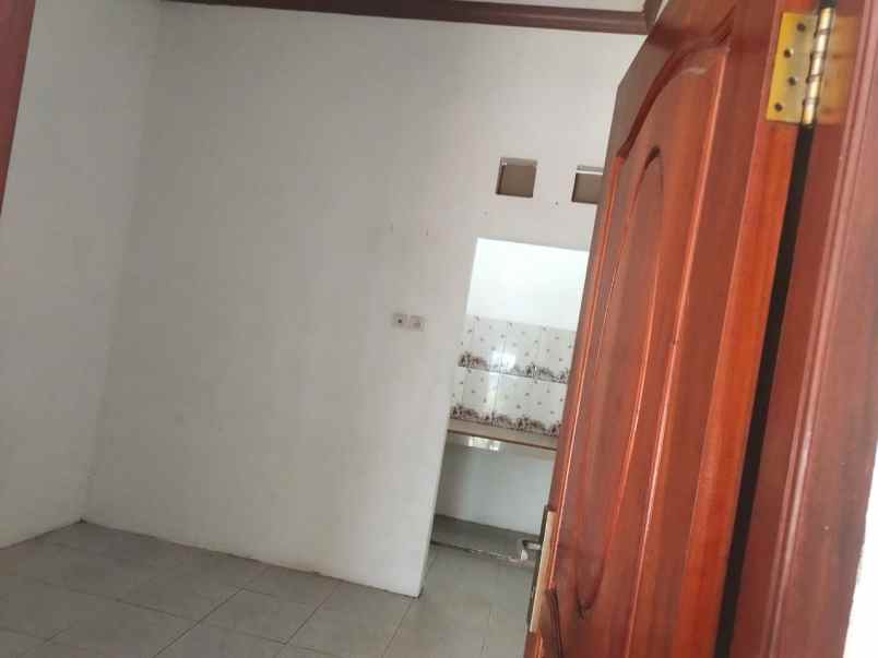 dijual ruko gudang kantor pulogebang