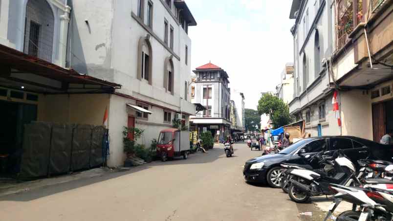 dijual ruko gudang kantor ruko gandeng di taman