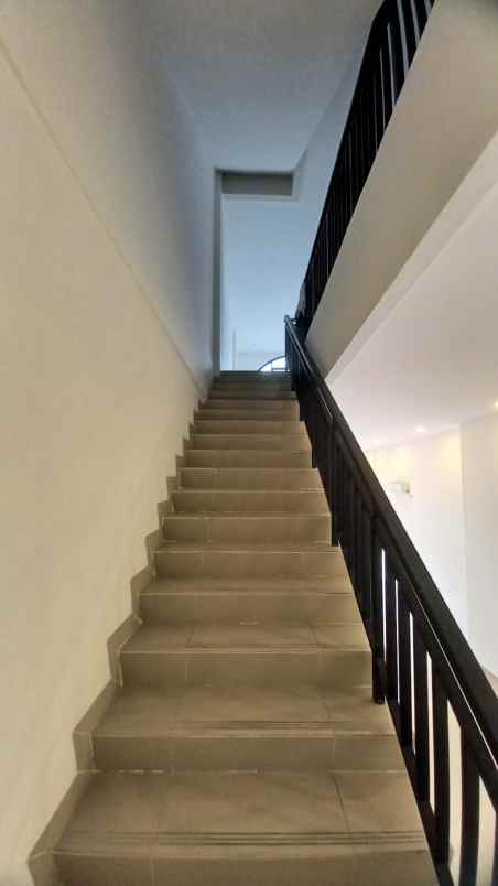 dijual ruko gudang kantor sedayu city