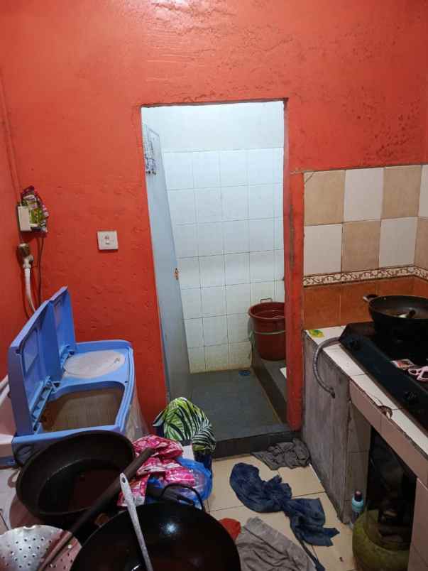 dijual rumah 2 lantai jl delima panam harga 425 juta