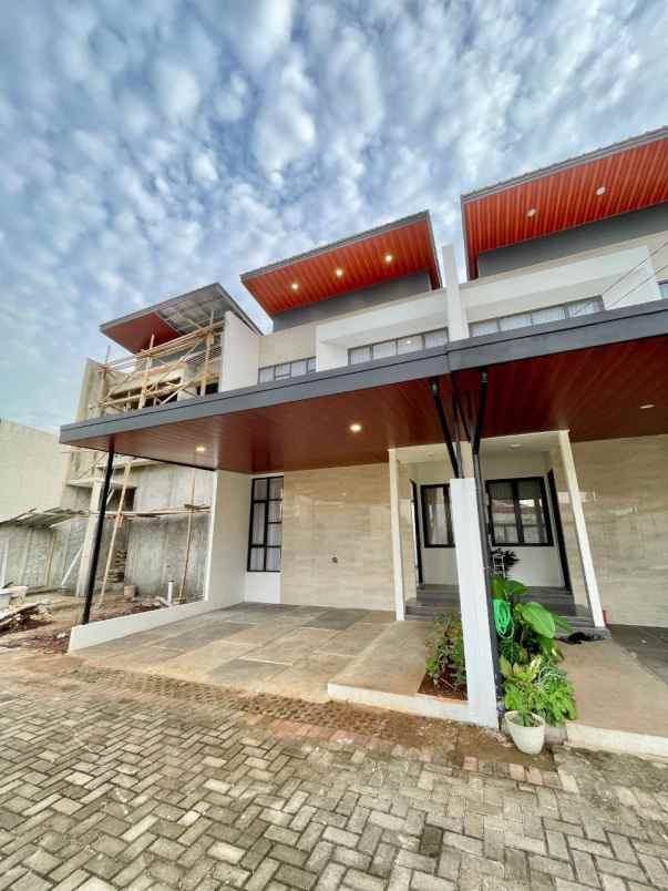 dijual rumah 2 lantai lokasi favorit di bekasi
