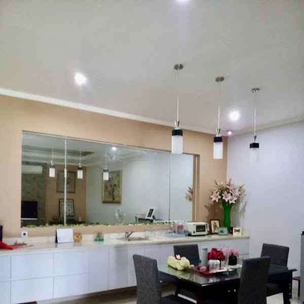 dijual rumah 3 lantai lokasi jakarta barat