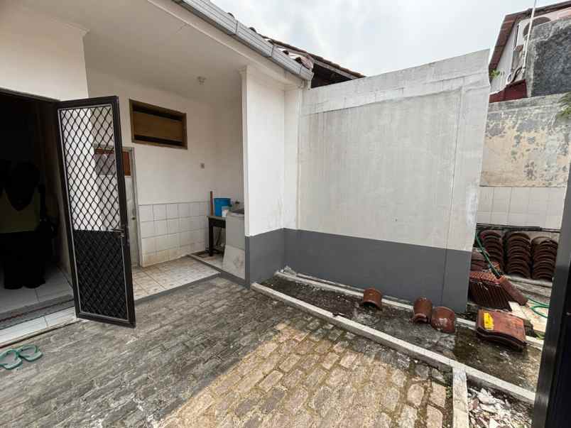 dijual rumah 34 jln pasar kecapi