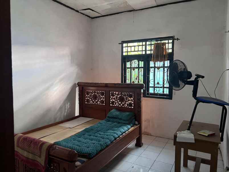 dijual rumah alamanda regency