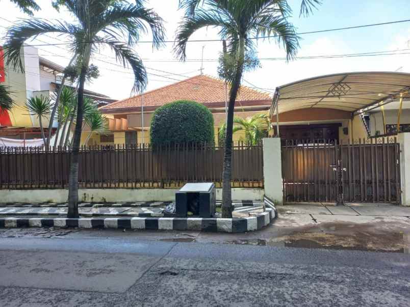 dijual rumah area gayung kebonsari surabaya
