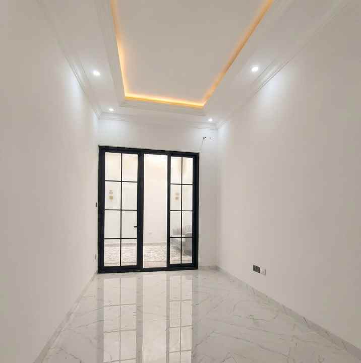 dijual rumah babatan pantai