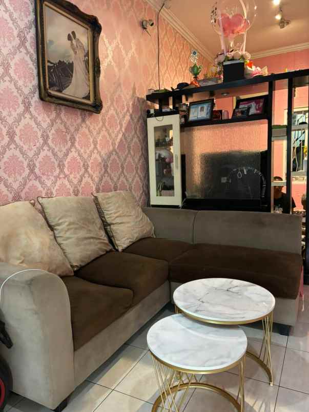 dijual rumah bagus di daerah the green galaxy bekasi