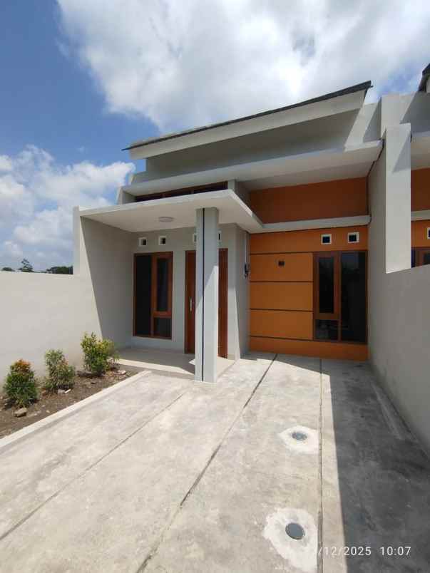 dijual rumah bantul
