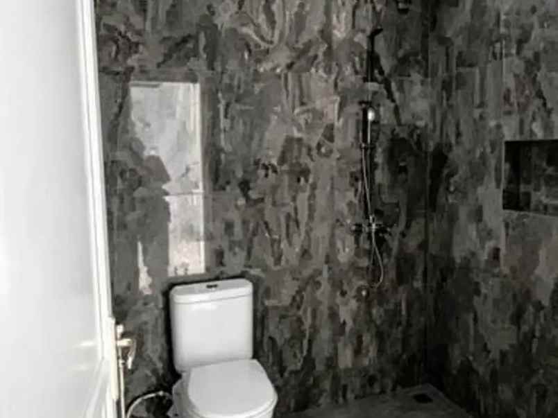 dijual rumah baru di galaxy one gate jalan 2 mobil