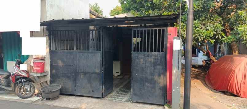 dijual rumah beji depok kukusan