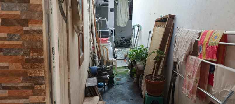 dijual rumah beji depok kukusan