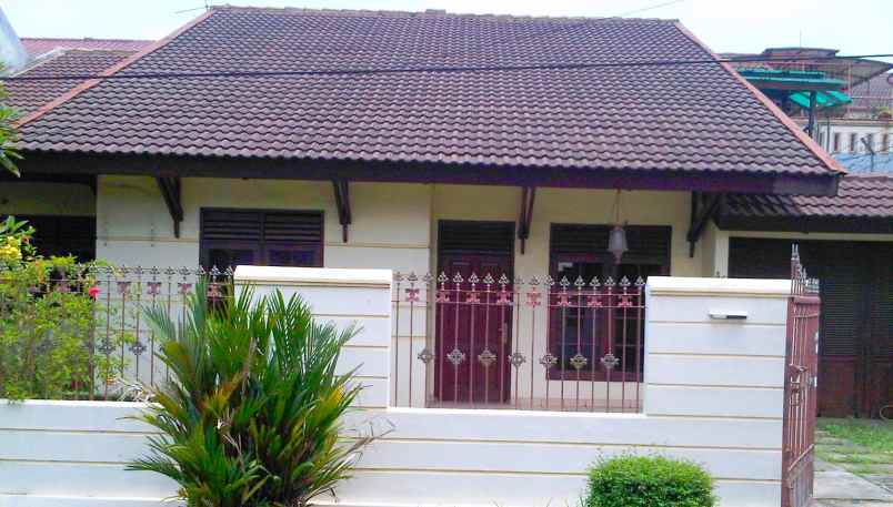 dijual rumah bekasi barat