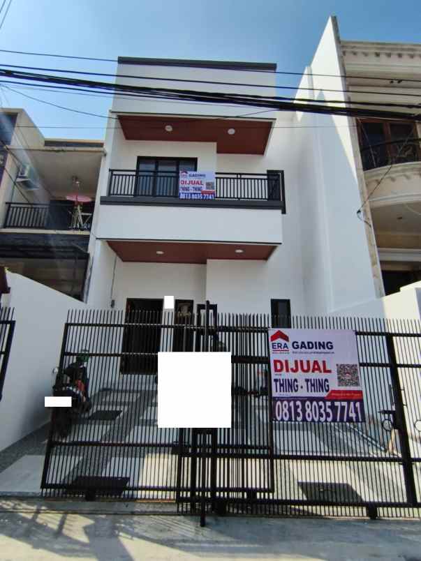 dijual rumah belakang mall kelapa gading
