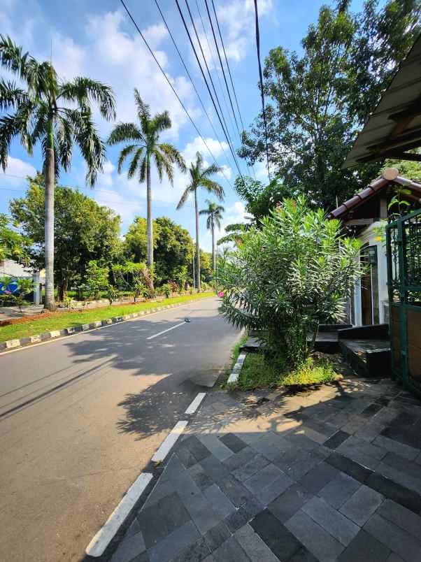 dijual rumah billymoon