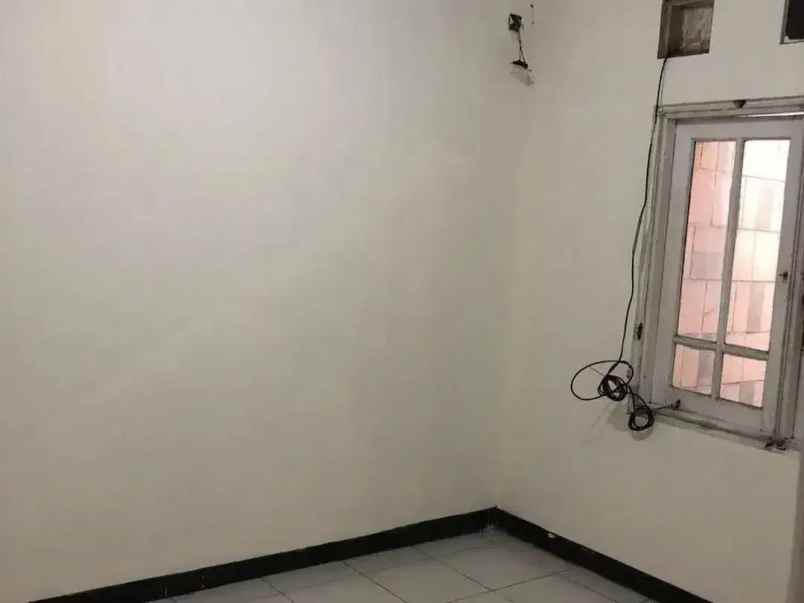 dijual rumah bintara