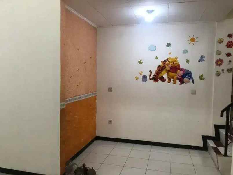 dijual rumah bintara