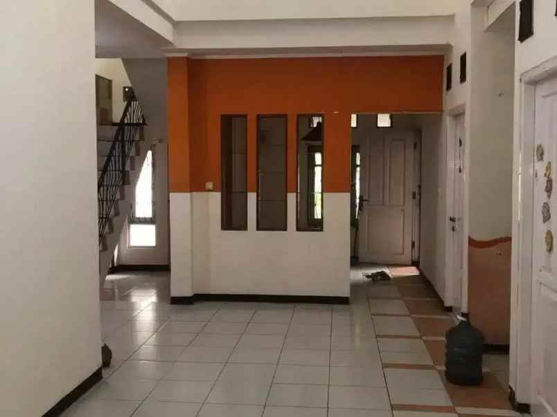 dijual rumah bintara