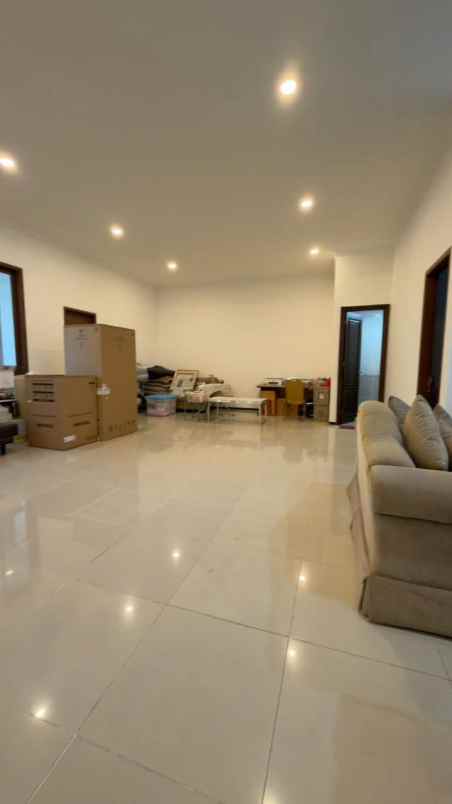 dijual rumah blimbing