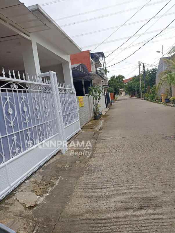 dijual rumah bojongsari