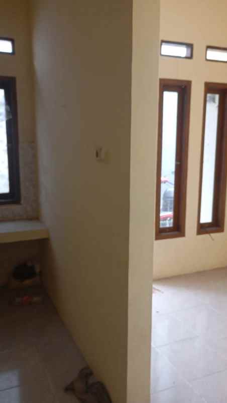 dijual rumah bsi 2 pengasinan sawangan