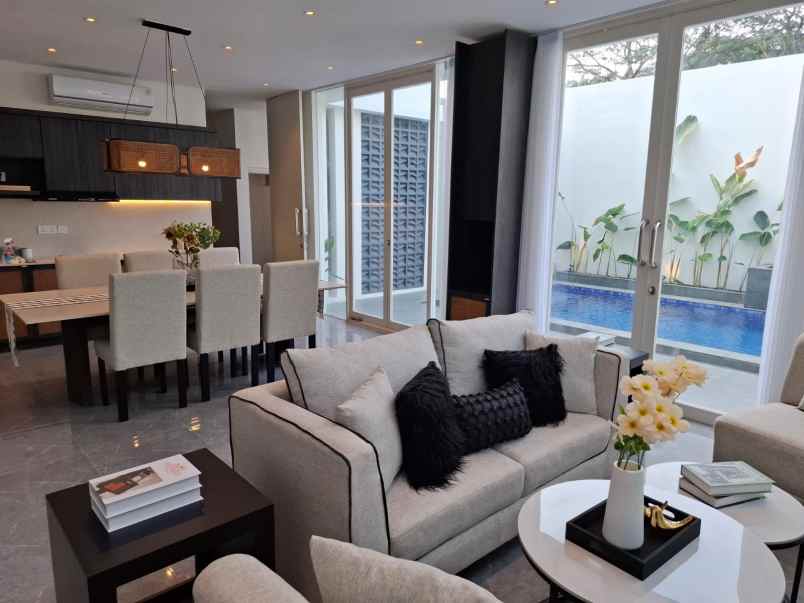 dijual rumah bukit golf citraland