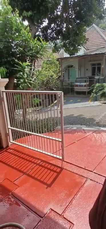 dijual rumah bukit golf riverside cibubur