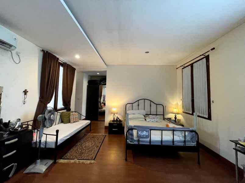 dijual rumah bumi karang indah lebak