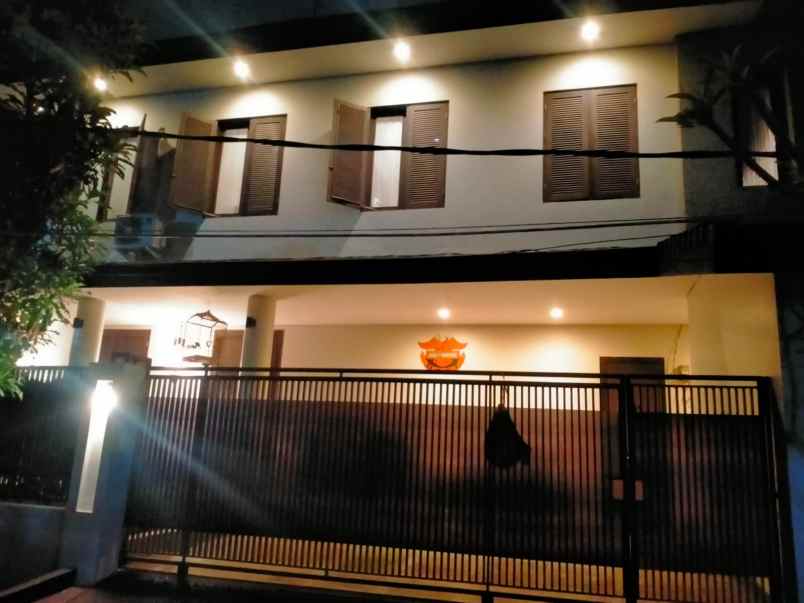dijual rumah bumi karang indah lebak