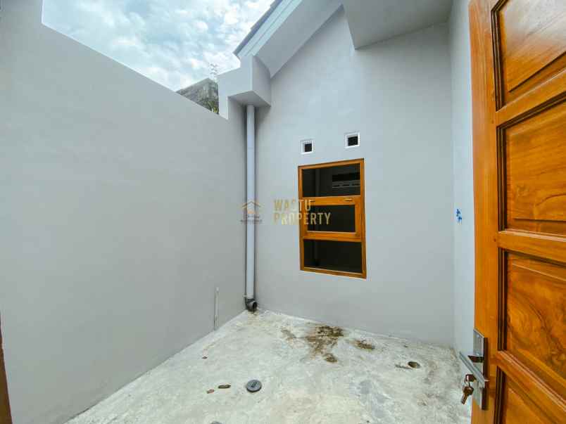 dijual rumah cantik desain modern di kalasan