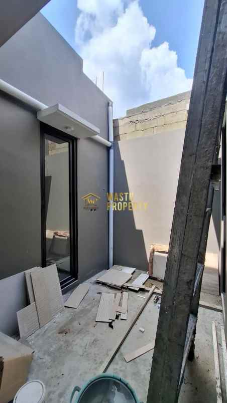 dijual rumah caturharjo kec sleman kab