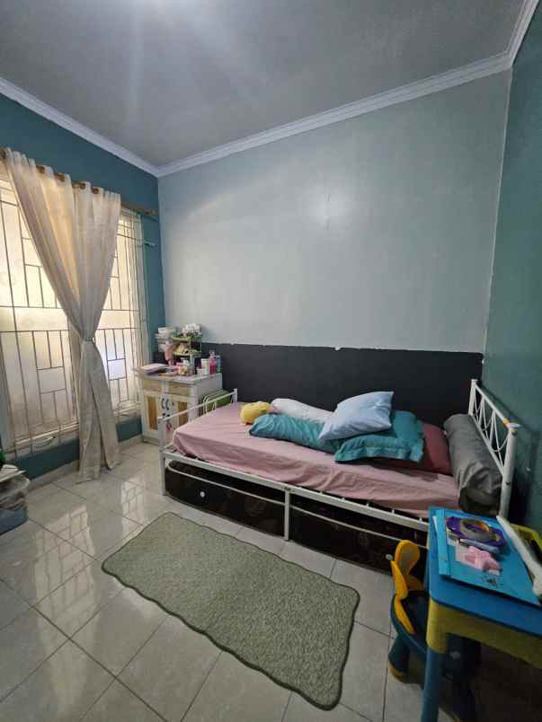 dijual rumah cibubur country rumah siap huni dan rapi
