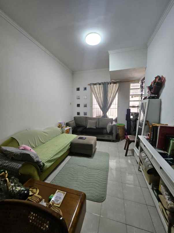 dijual rumah cibubur country rumah siap huni dan rapi