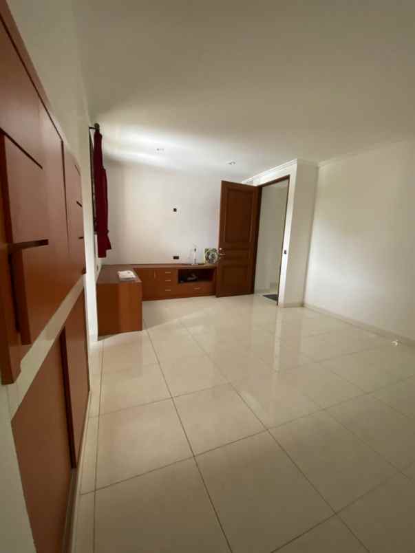 dijual rumah cilandak kko jaksel