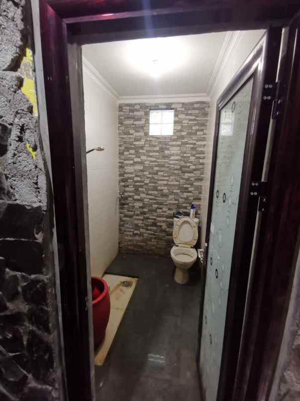 dijual rumah ciliwung