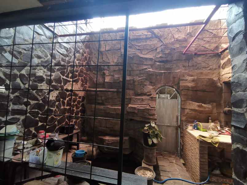 dijual rumah ciliwung