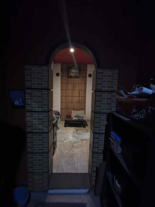 dijual rumah ciliwung