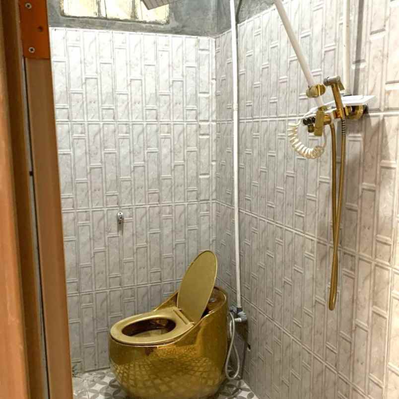 dijual rumah cipayung jakarta timur