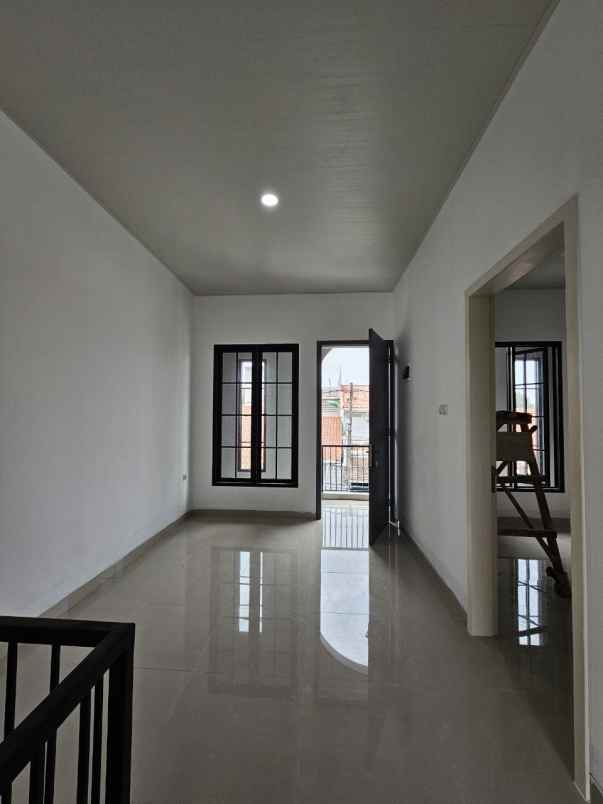 dijual rumah cipinang muara