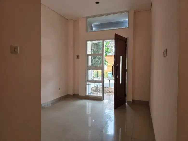 dijual rumah ciputat