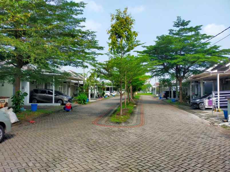 dijual rumah citra harmoni