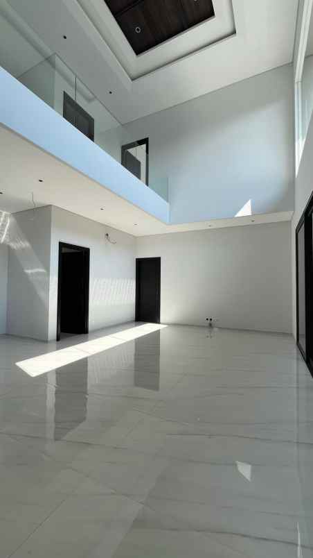 dijual rumah citraland