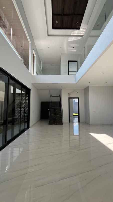 dijual rumah citraland