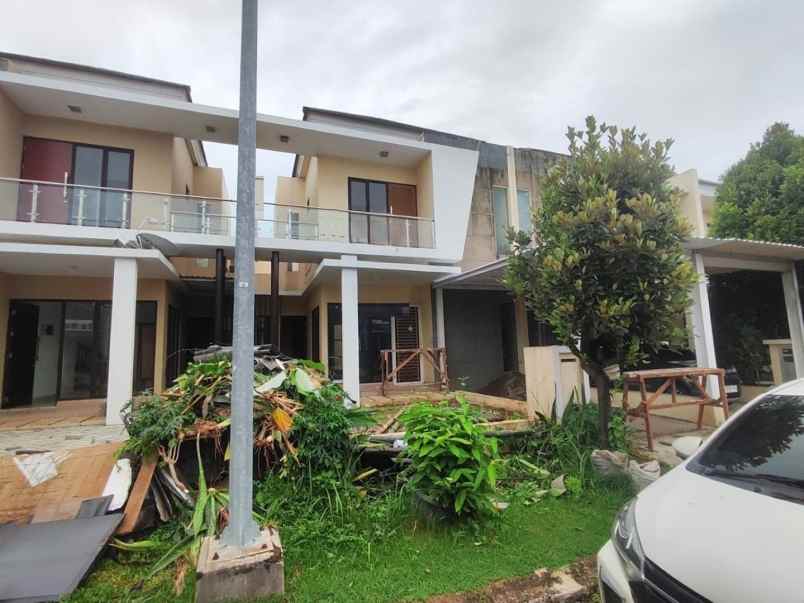 dijual rumah cluster arana kota harapan