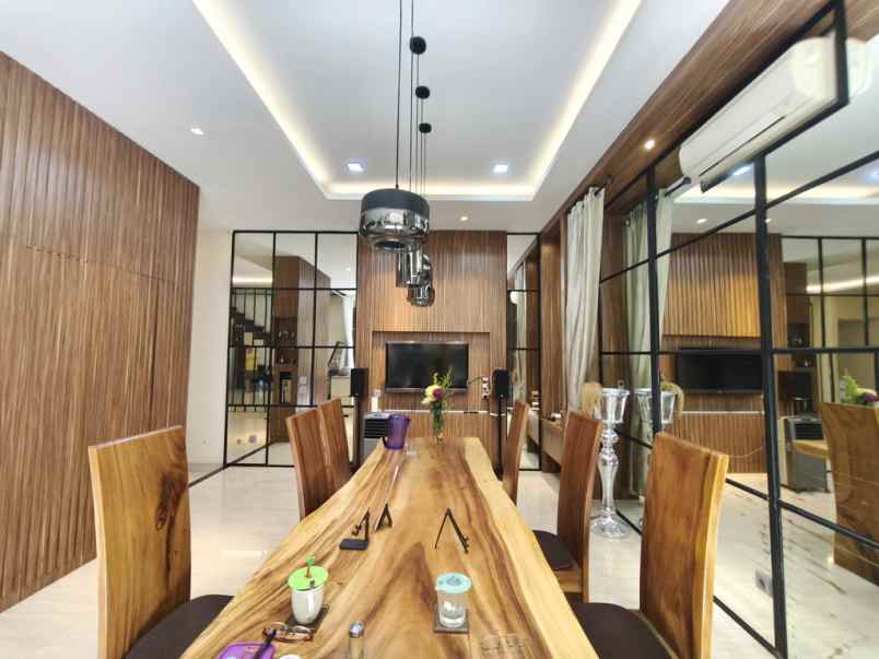 dijual rumah cluster bahamas kenangan