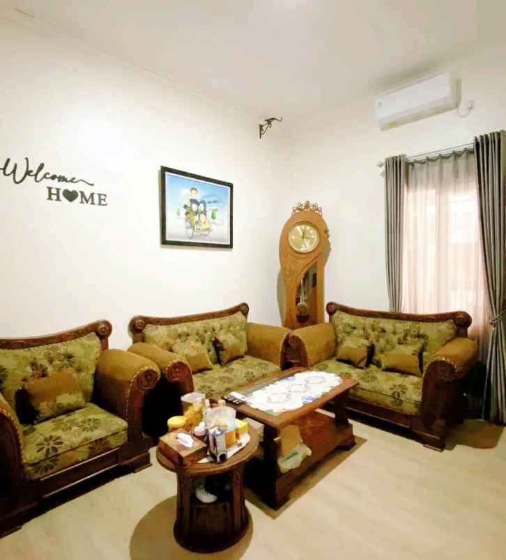 dijual rumah cluster grand armina