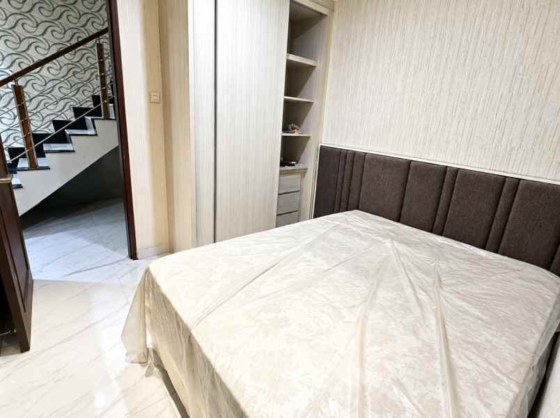 dijual rumah cluster harmoni hi harapan