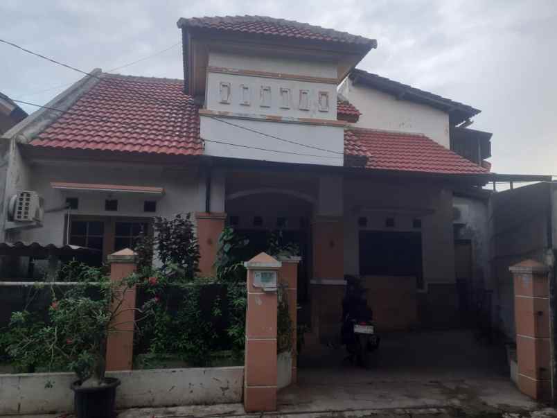 dijual rumah cluster jakasampurna