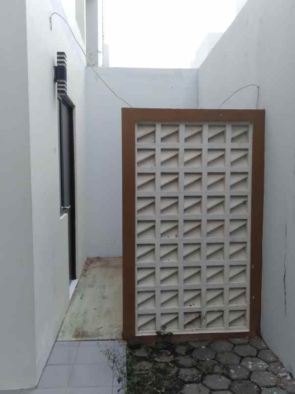 dijual rumah cluster mahakam jgc