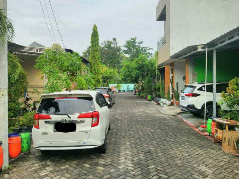 dijual rumah cluster plamongan sari